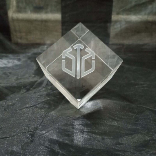 Business Promotion Idea Cut Corner Crystal Cube With Logo 3D Laser Inside