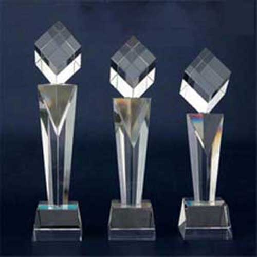 optical k9 crystal cube tower awards for 3D engraving