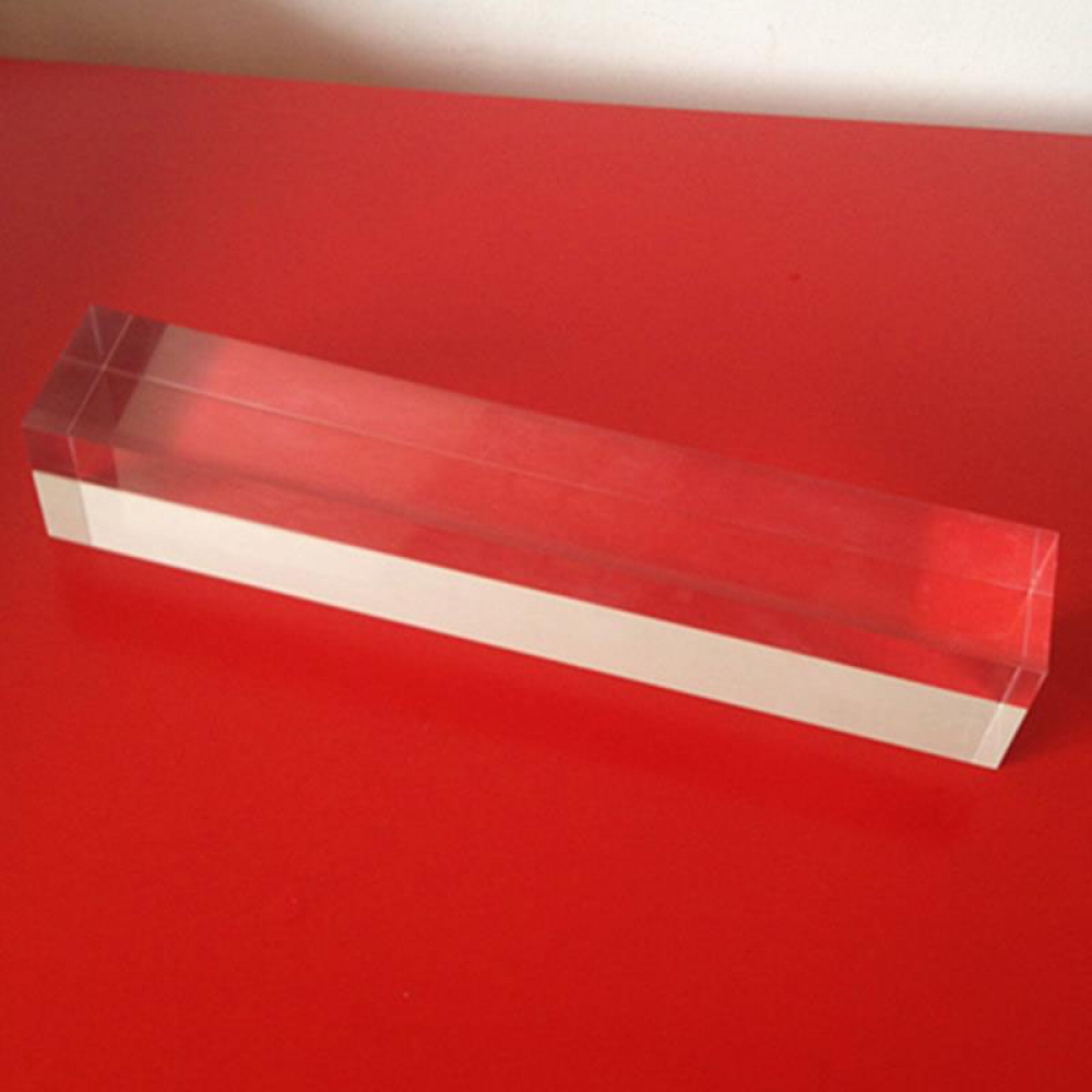 Rectangular Optical Crystal Blocks for Glass Partition Walls