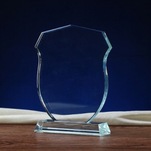 Cheap Glass Shield Trophy with engraving for Army soldiers retirement souvenirs