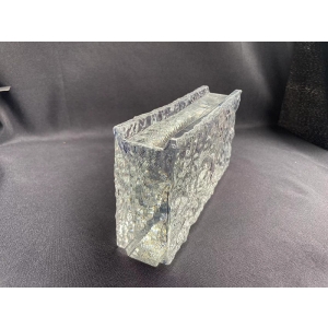 slotted solid glass blocks for building strong and safety large walls