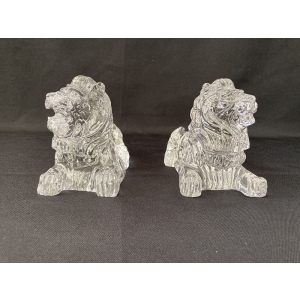 transparent casting glass Guardian lion sculptures