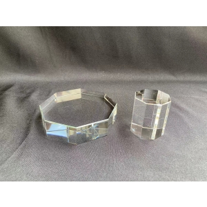 high quality solid glass octagonal prism pillar