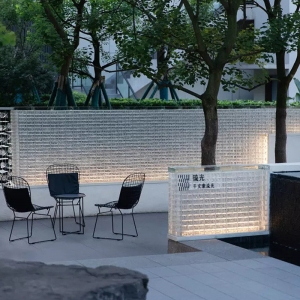 Clear solid glass bricks for exterior fence wall decor design